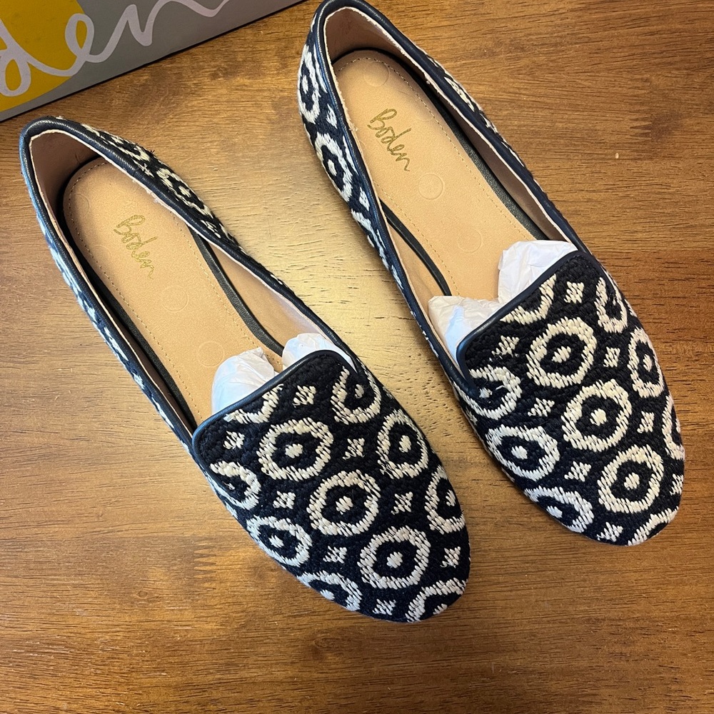Boden Size 40 Tapestry Embroidered Loafer NWT